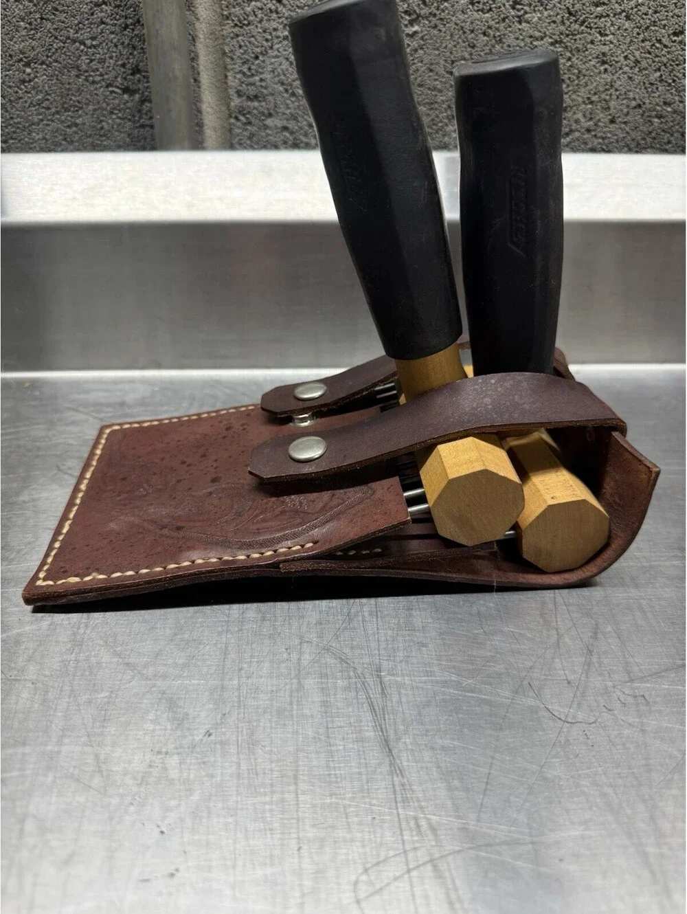 Wool combs 2 rows by Ritchey - a reliable tool for combing wool